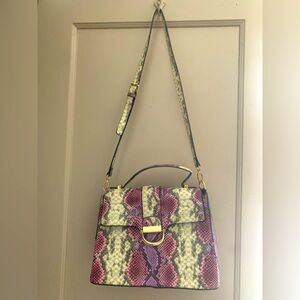 GORGEOUS PURPLE SNAKESKIN BAG